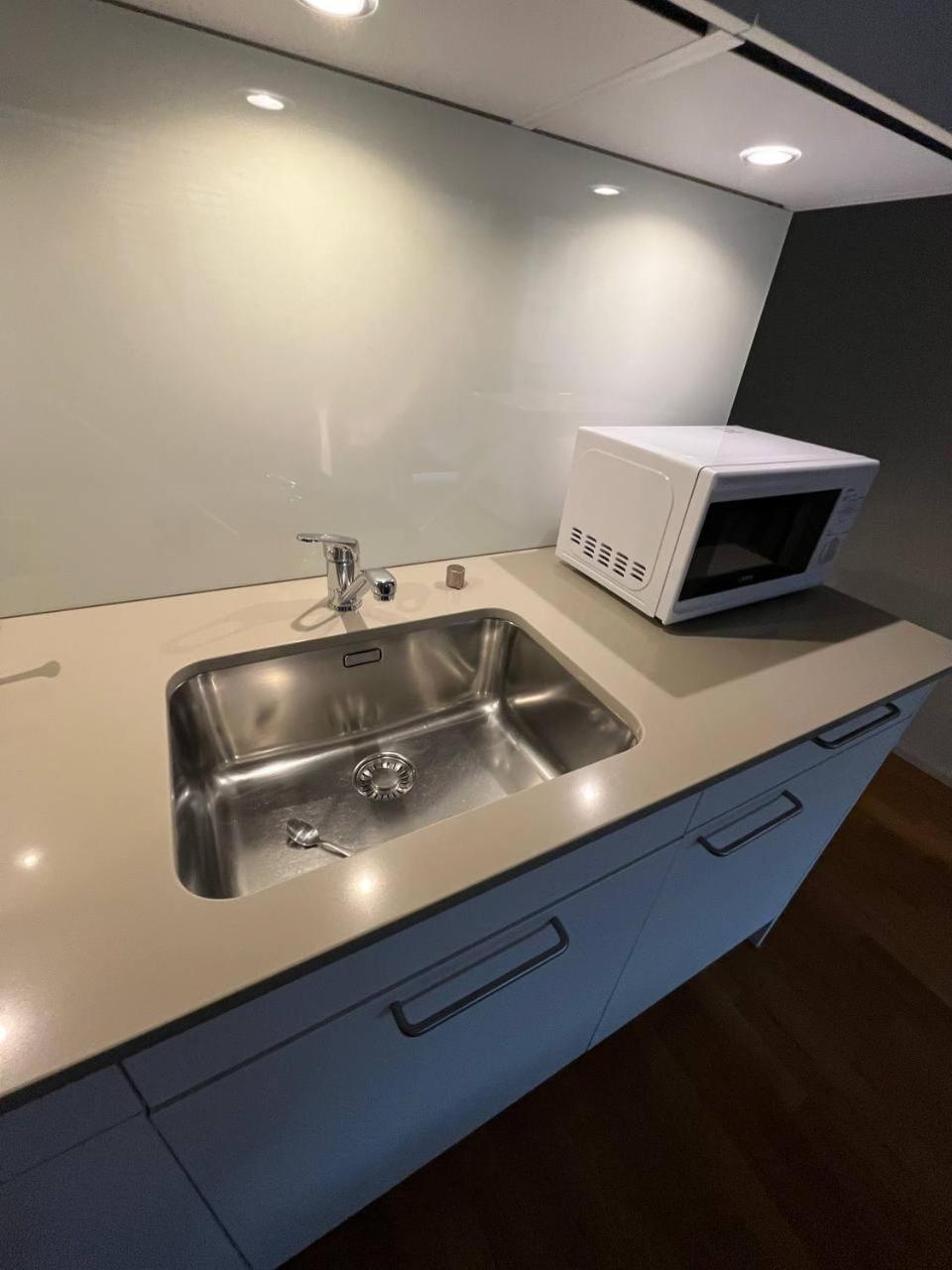 Esc Comfort Studio 2 Bed Apartment